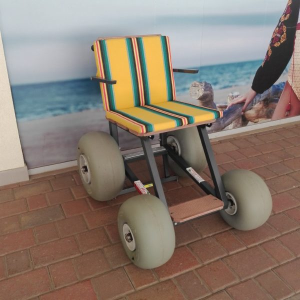 beach-wheelchair-rental-aruba